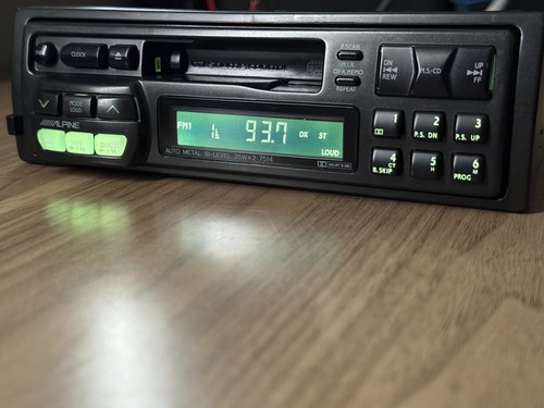 Alpine car audio - car, am/fm
